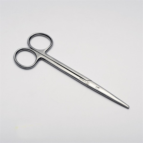 Straight and curved metzenbaum steel scissors for dissection