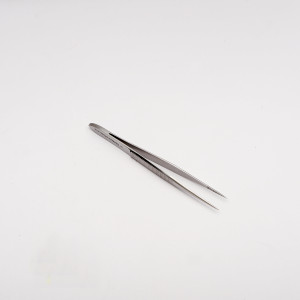 Forceps for surgery and microscopy