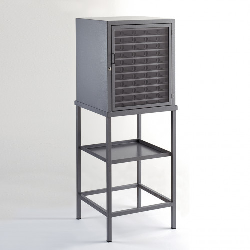 Steel slide holder